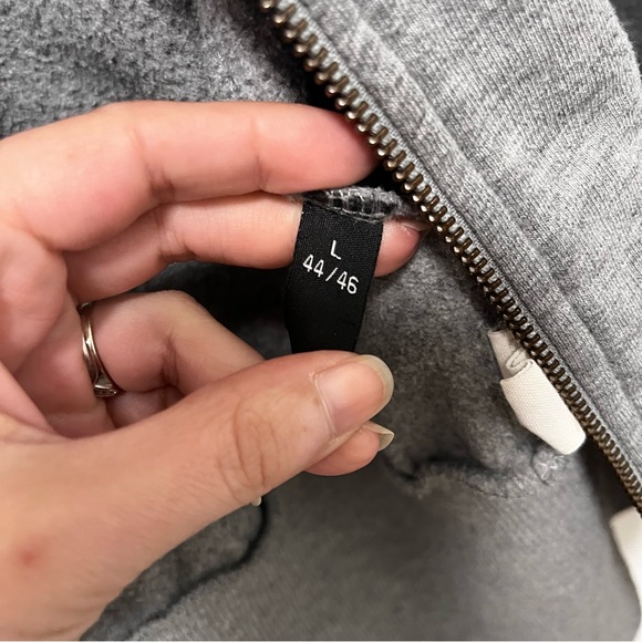 FREE PEOPLE Patchwork Ribbon Fitted Hoodie size Large (fits more like a medium) - Picture 7 of 15